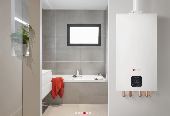 Kocioł gazowy kondensacyjny dwufunkcyjny wiszący IsoTwin Condens z wbudowanym zasobnikiem T 26 CS/1 (N-PL) Saunier Duval 0010025220